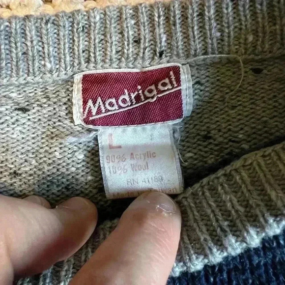 Vintage Men’s Madrigal Size L Colour Block  Sweater - Picture 3 of 4